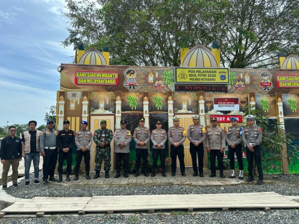 Hari Pertama Operasi Ketupat Intan 2025, Polres Kotabaru Gelar Pengecekan Pos Pengamanan dan Pelayanan. (Sumber foto : Humas Polres Kotabaru)